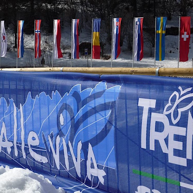 vendita striscioni pubblicitari canepa campi